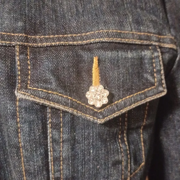 Cache Jacket - Picture 4 of 13